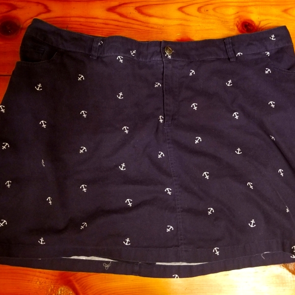 Woman Within Pants - 2 Pair Woman Within Short Navy & White